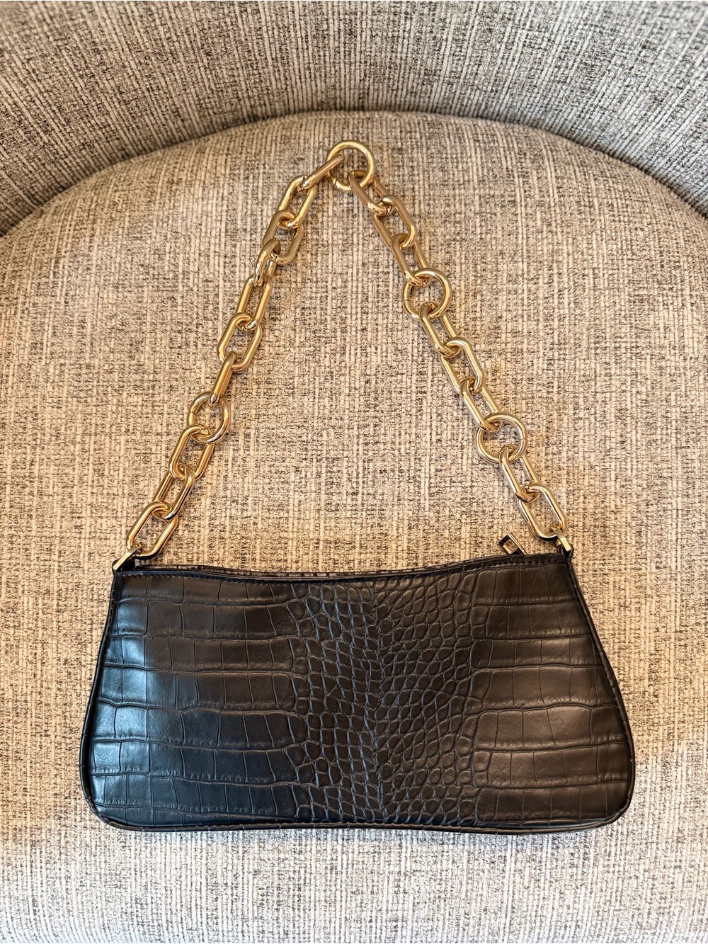 Black Croc-Embossed Shoulder Bag with Gold Chain